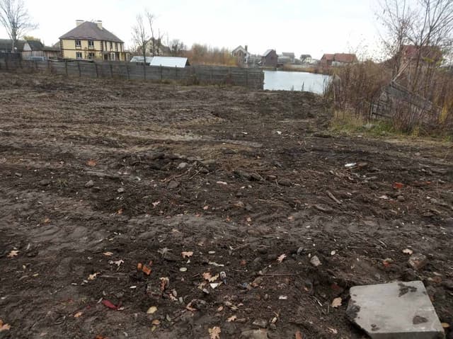 Земельна ділянка під будівництво