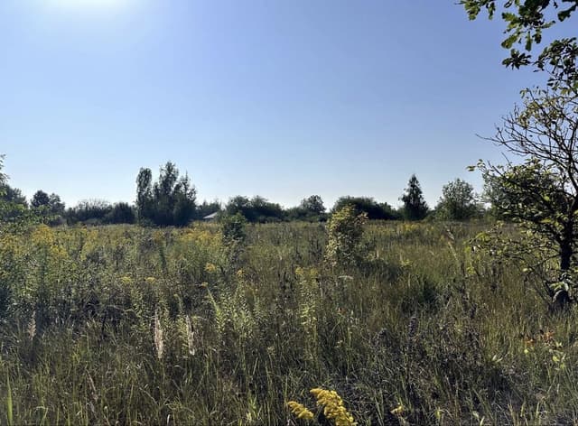 Продам земельну ділянку в місті р-н Метро