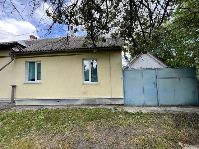 Продається частина будинку