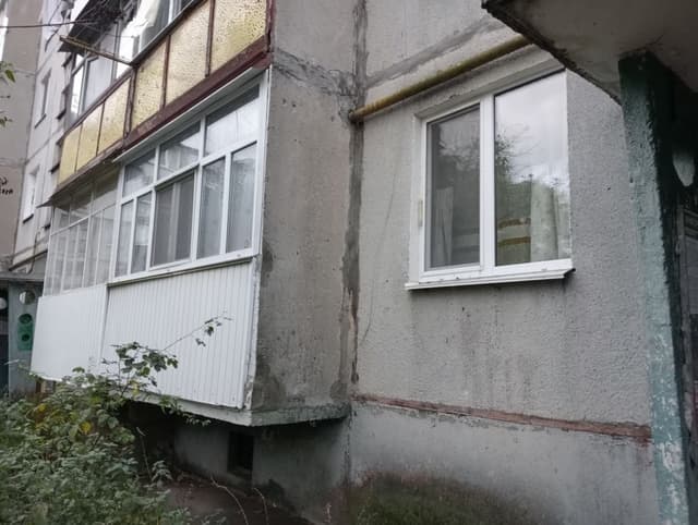 Продам 2-х кімнатну квартиру