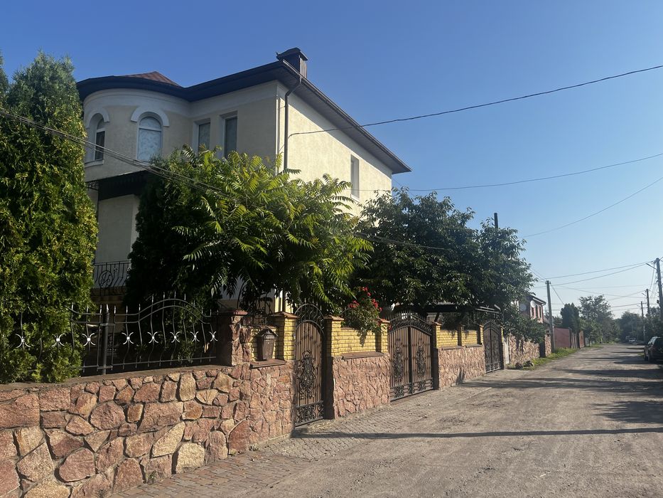 Продаж будинку в Житомирі