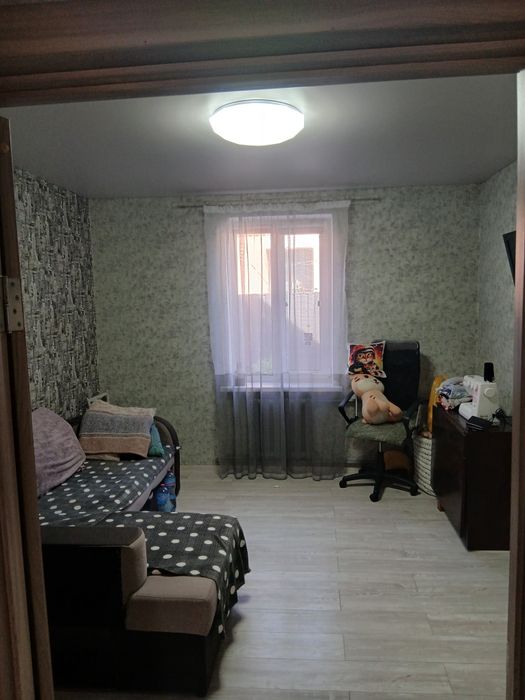 Будинок 1/2 продається