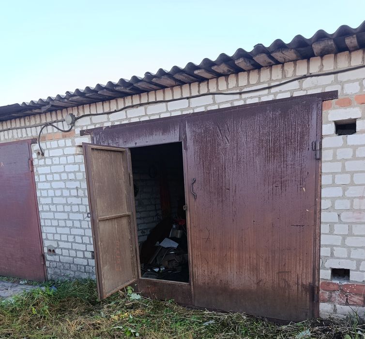 Продам гараж "Восход" 0 97 22 72 291